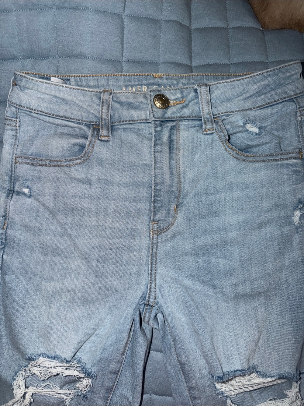 American Eagle Outfitters Light Blue Distressed Skinny Jeans - Picture 2 of 5